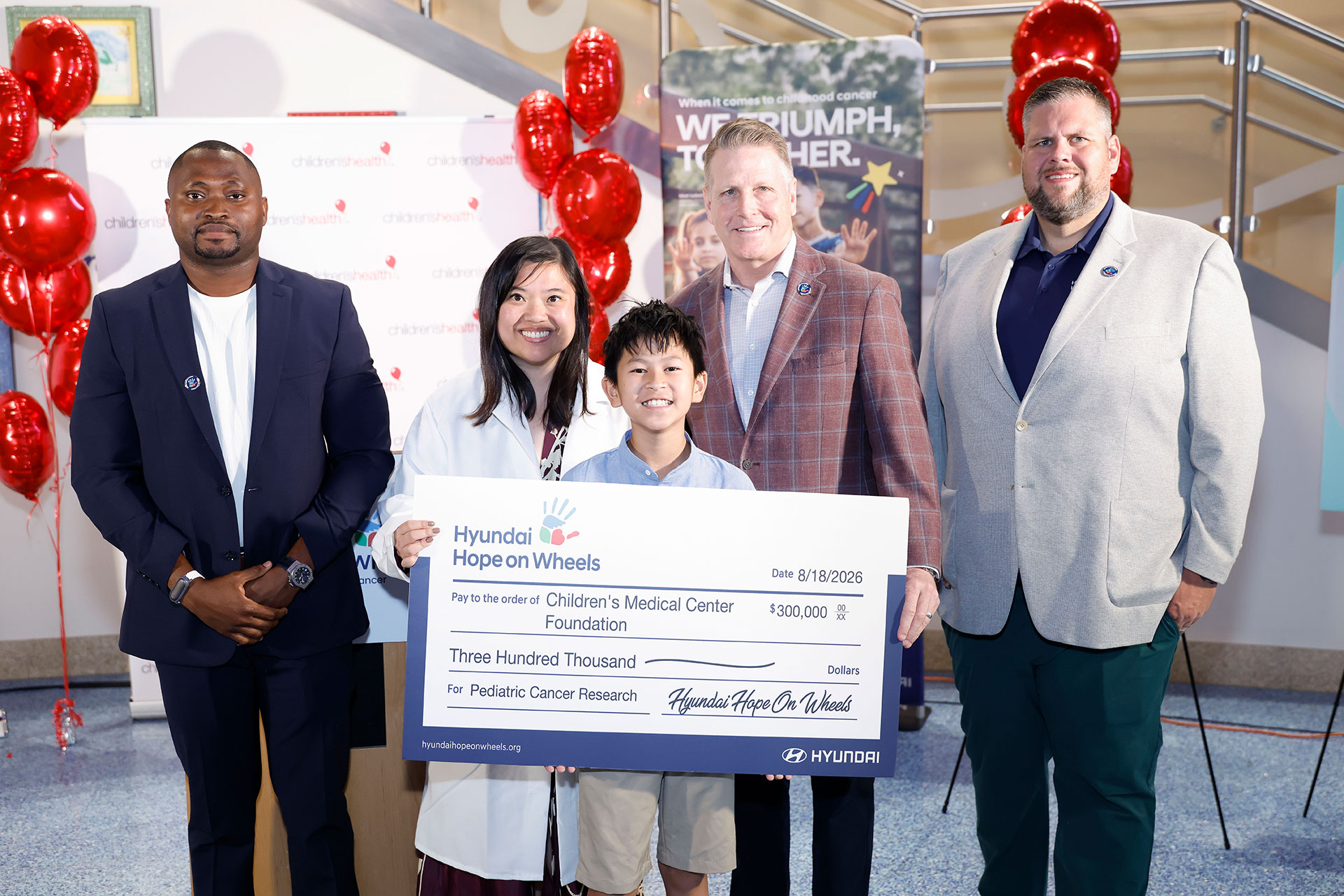 Hyundai Hope on Wheels National Youth Ambassador at a hospital check presentation